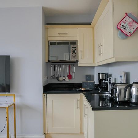 Art-Deco Apartment In Very Popular Chelsea Area Londra Esterno foto