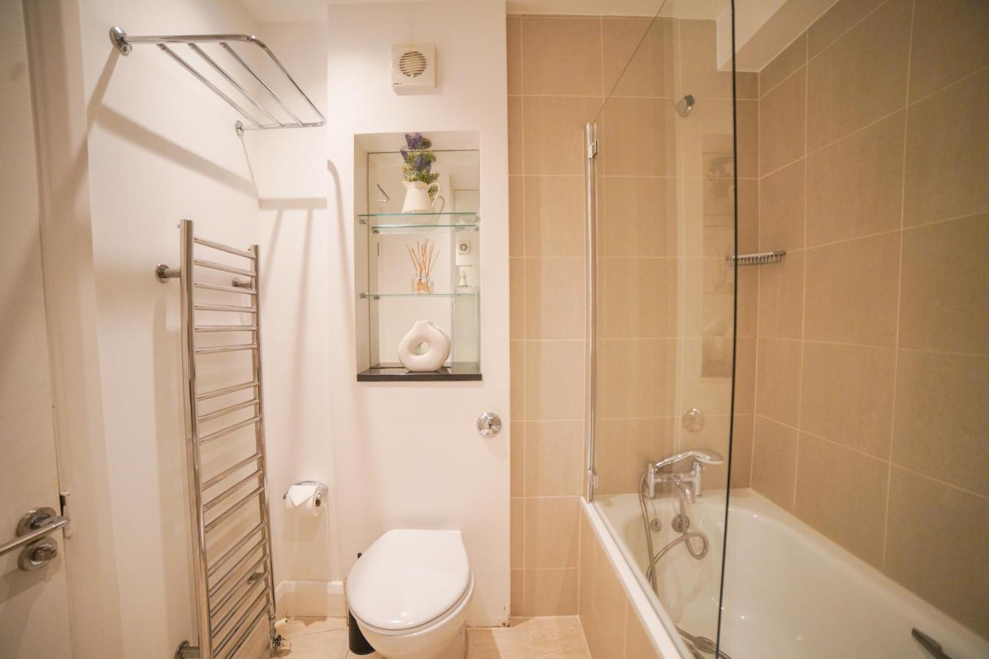 Art-Deco Apartment In Very Popular Chelsea Area Londra Esterno foto