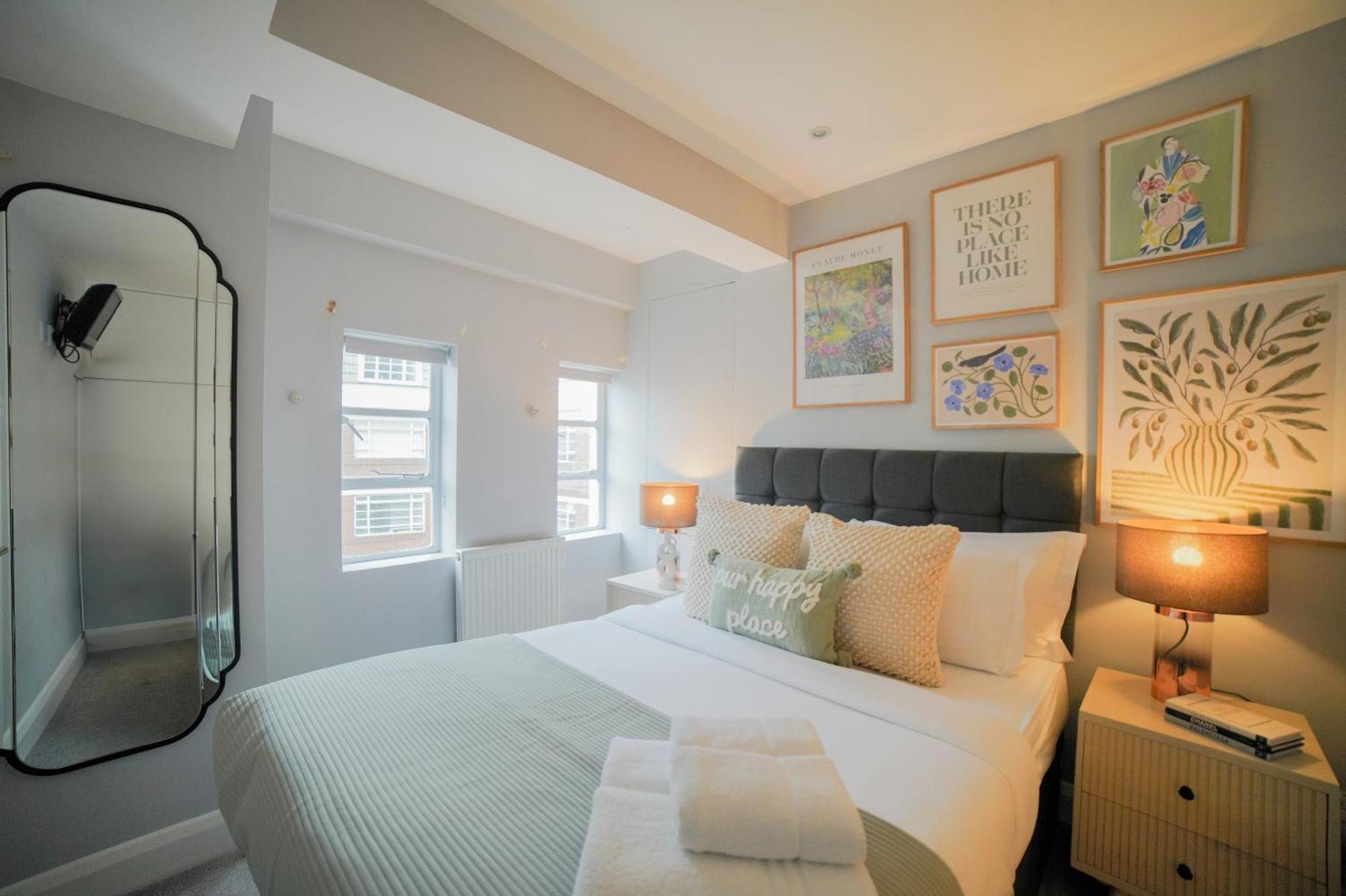 Art-Deco Apartment In Very Popular Chelsea Area Londra Esterno foto